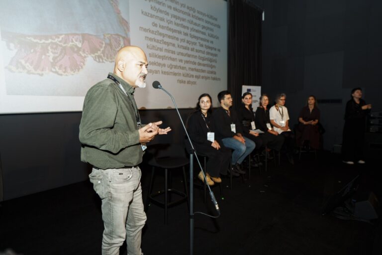 Ortaklasa_AdinaOrtaklasaDedik_Feriye_AltanUzbey_20251106_146 (Large)