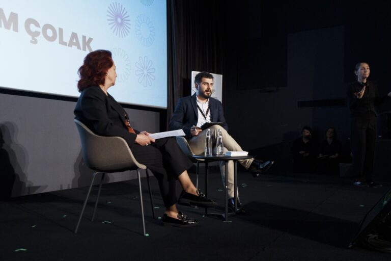 Ortaklasa_AdinaOrtaklasaDedik_Feriye_AltanUzbey_20251106_59 (Large)